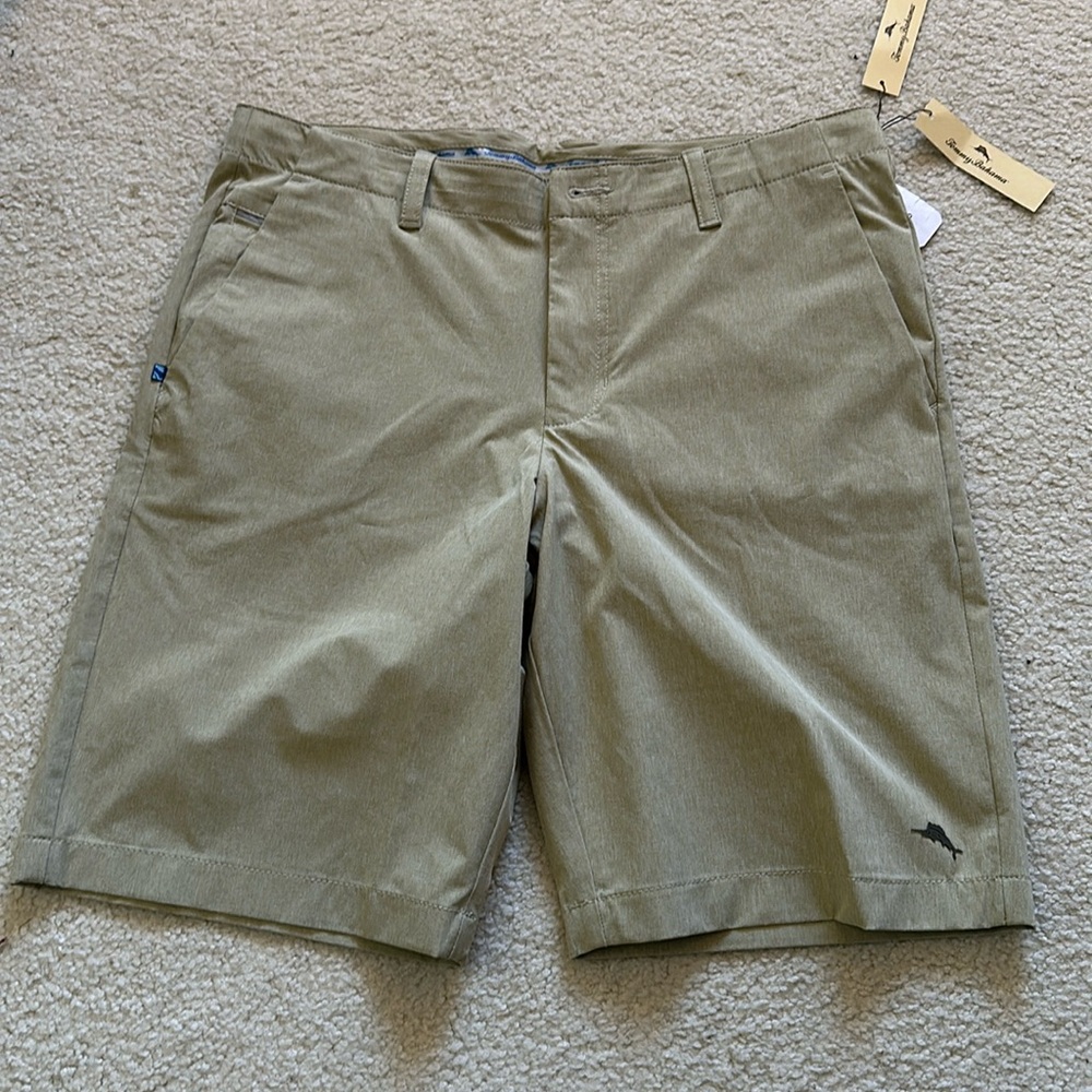 Tommy Bahama Chip and Run Short Brand New